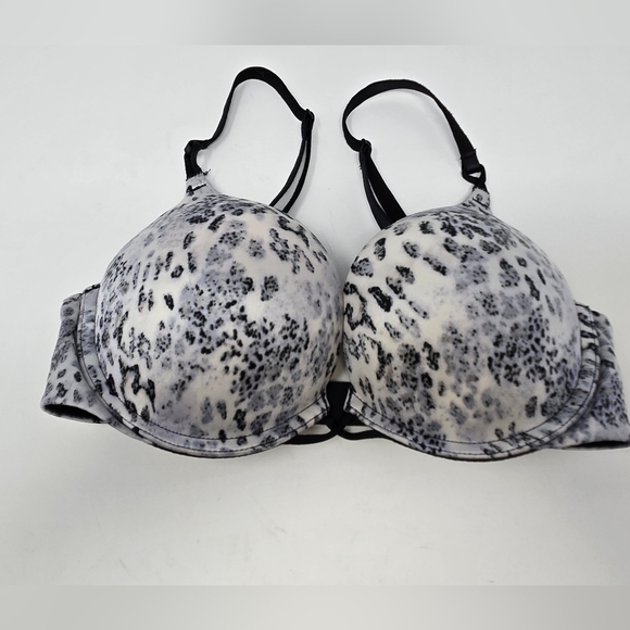 VICTORIA'S SECRET BOMBSHELL PLUNGE BRA SILVER BLACK ANIMAL PRINT WOMEN 32C SEXY - Picture 1 of 11